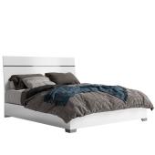elegans fenyes feher lakkfeher minimal modern franciaagy agy haloszoba butor garnitura kollekcio formavivendi lakberendezes.jpg